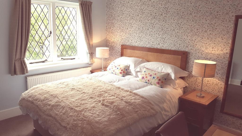 Sadlers Guest House Wokingham Eksteriør bilde